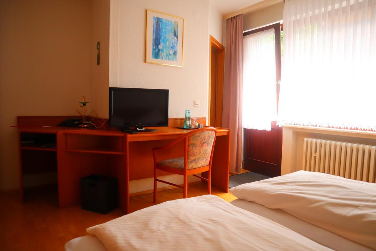 Pension Zur Harburg Hotel Uslar Exterior foto